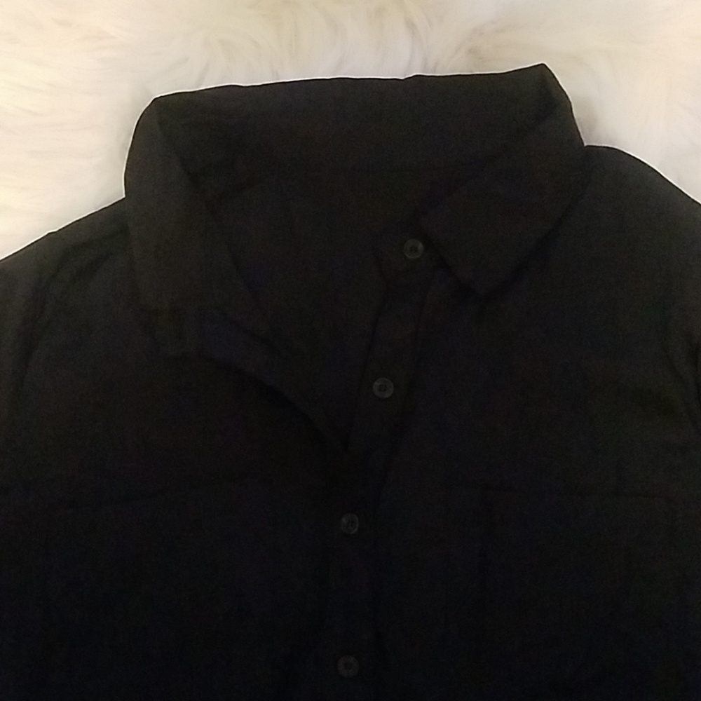 Black button up Shirt with Tie Bottom - Picture 2 of 4